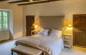 Gorgeous home in Sarrazac - Image 2