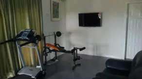 Royal Triangle Guest House - Image 3