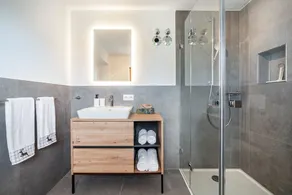 Appartamento 'Sonnenblick' con vista sulle montagne, terrazza privata e Wi-Fi - Image 3