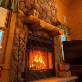 Camp Pinemere - Private Northwoods Retreat - Image 2