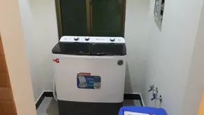 FAMILY Apt 2BHK Parking Netflix WiFi UhdTv Kitchen - Image 2