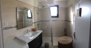 Villa con aire acondicionado, piscina privada no compartida y climatizada frente al Luberon .. - Image 2