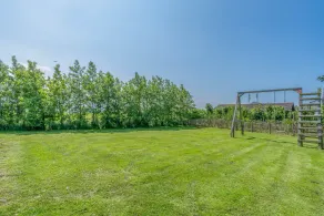 Detached Holiday Home With a Rural View - Image 3