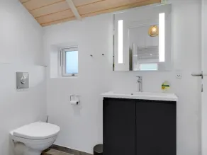 \"Ano\" - 950m from the sea by Interhome - Image 5