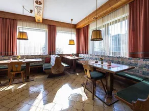Room 6 - Guesthouse Bleiweis-Zehentner - Image 2
