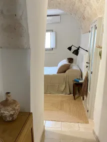 Schlafen Sie in Bettwäsche aus ägyptischer Baumwolle in Zimmern, die mit Zitronenblütenduft gefüllt sind. - Image 3