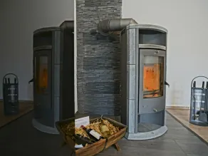 Ground-floor apartment with terrace and large garden with lounge area and grill - Image 3