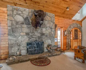 Buffalo River Lodge, Yellville, AR - Image 2