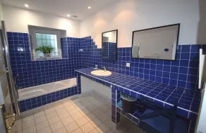 Large listed house **** with private heated swimming pool on 2 hectares - Image 3