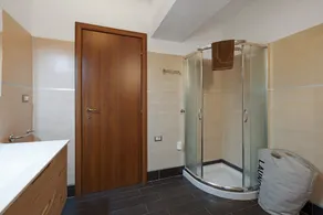 Maison de vacances 'La Casa Sul Lago' avec vue sur la mer, jardin privé et Wi-Fi - Image 5