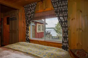 Traditional Lakefront Cabin Located On Beautiful George's Pond - Image 4