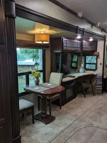 River Haven: Scenic Riverfront RV on Historic Suwannee River - Image 5