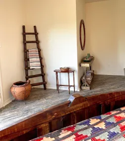 5 bedroom house w/pool -- private ranch just 1 hr from Waco - Image 4