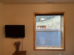 Cozy Cabin get away - walking distant to beach - Image 3
