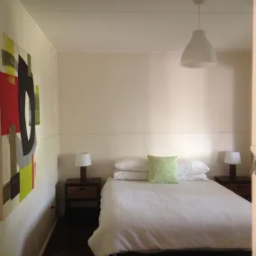 It's Island Time, 5 mins' walk to beach & pet-friendly, linen included for GP! - Image 4