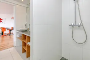 Appartement 'Face Mer Sur Plage' avec terrasse privée - Image 3