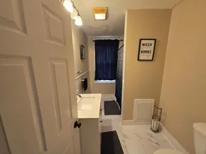Location, is the key for this 3 bedroom! - Image 2