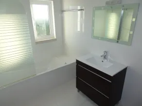 Villa mit eigenem Pool, 4 Schlafzimmer mit Klimaanlage, familienfreundlich, schattiges Pavillon. - Image 2
