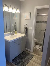 Amazing new/modern condo-Walk to beach, Marina and pools. Red Hook/bars near by! - Image 2