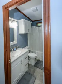 Beautiful new house 5 min from Sand Valley Golf and 45 min from Wisconsin Dells  - Image 4