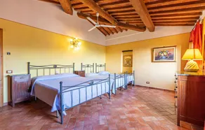 Stunning Home In Marliana - Image 4