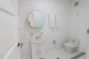 White Loft [401] - Image 2