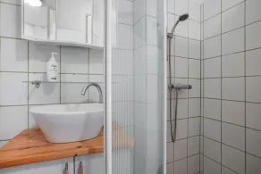 Bungalow in Landgraaf with terrace - Image 3