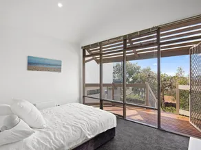 Tasteful Townhouse - Image 4