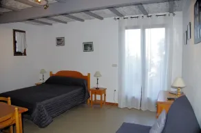 Studio U Lilà, Wifi, Sea 6 km, Panoramic view of Aiguilles de Bavella - Image 2