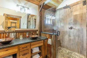 The Stalls At Whitefish - Image 4