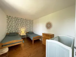 Bures House with Garden and Wifi - Image 4