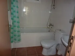 Schöne 2-Zimmer-Wohnung gegenüber Restaurant und Pool, Hilltop, Bogaz - Image 2