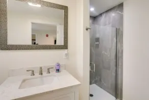 3 Mi to Main Street: Newly Renovated Wareham Apt! - Image 2