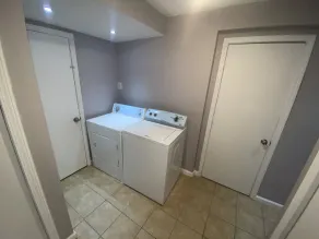 Cheerful 3 Bedroom House With Fireplace and Game Room! - Image 2