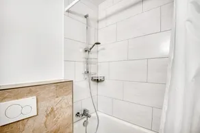 Premium Iselin 1 Room w/ Storage, 1min to Local Market, by Blueground - Image 3