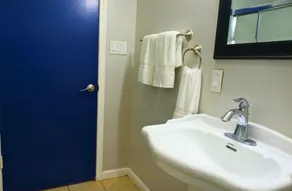 Cozy 3BR Near Port of Houston – Ideal for Work or Travel - Image 3