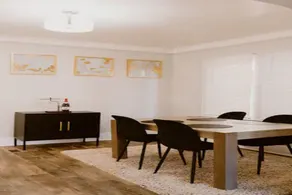Lavish 2BR Lower Unit in Ferndale - Image 5