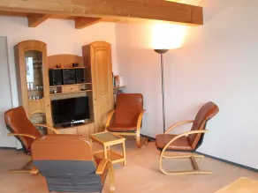 Geraeumige Ferienwohnung in Boddin mit Garten - Image 2