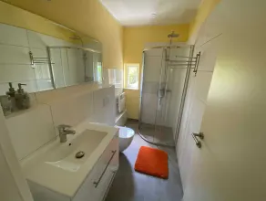 Hochwertig, Moderne und Gemütliche Ferienwohnung mit 65qm für Drei Personen - Image 2
