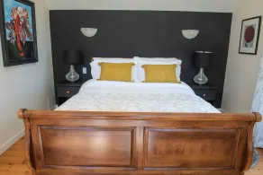 Idyllic Hideaway for Two ...or one! - Image 4