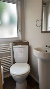 Willerby, 2 bedroom  Caravan, surrounded by nature - Image 3