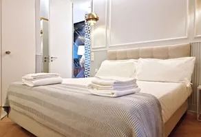 Stunning Apartment & Amazing Location - Image 5