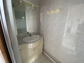 Zentral gelegenes T2-Apartment in La Roche-Posay mit umfassender Ausstattung und kostenfreiem WLAN - Image 3