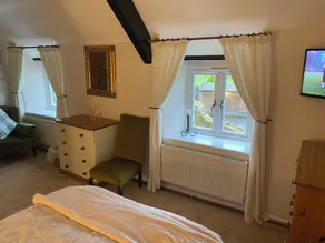 Cosy Cottage In Village Location Surrounded By Beautiful Countryside - Image 5