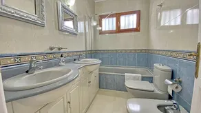 3 Bed luxury villa with Heated Pool, Hot Tub, Pool table and T tennis   - Image 3