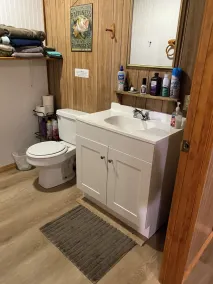 Cozy Country Cabin! 1 mile from Lake and beach area! - Image 4