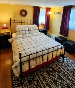 Shannon Cottage: In-Town Bar Harbor - 5 min gang til Village Green - Image 4