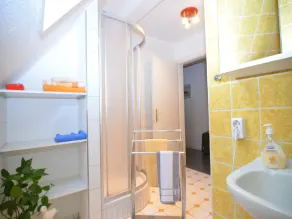 Sauerland Group Hideaway - Image 3