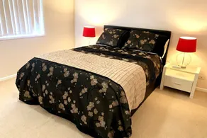 Nepean Hospital 3BR pet-friendly home + parking - Image 5