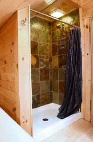 Una gran casa de 4 estaciones; Relajante, rústico, pintoresco: esta casa lo tiene todo - Image 3